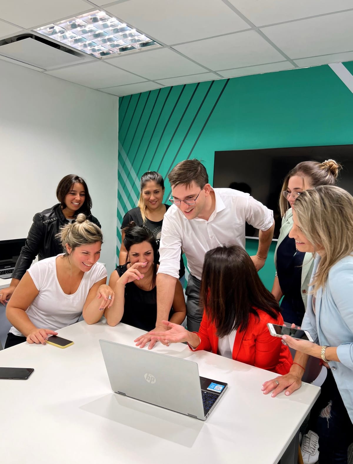 Equipo de Gestión Parque trabajando